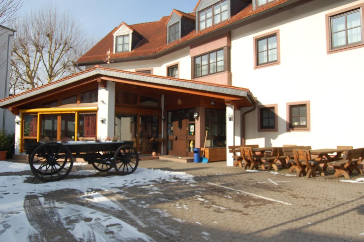 Hôtel Hausener Dorfkrug à Francfort-sur-le-Main Extérieur photo